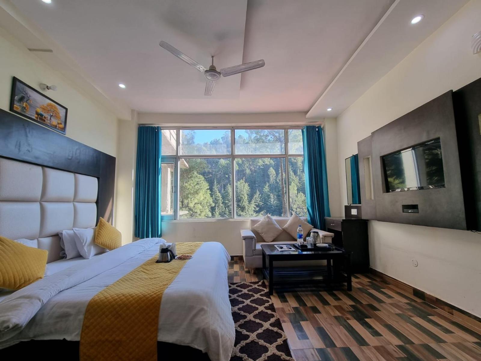 Hotel Stay Well Banikhet Bagian luar foto