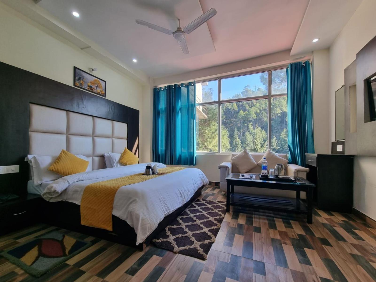 Hotel Stay Well Banikhet Bagian luar foto